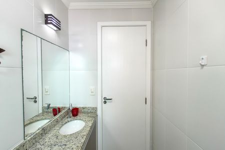 Apartamento para alugar com 83m², 2 quartos e 1 vagaBanheiro 