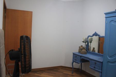 Apartamento à venda com 130m², 3 quartos e 2 vagasQuarto
