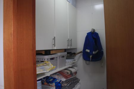 Apartamento à venda com 130m², 3 quartos e 2 vagasÁrea de Serviço