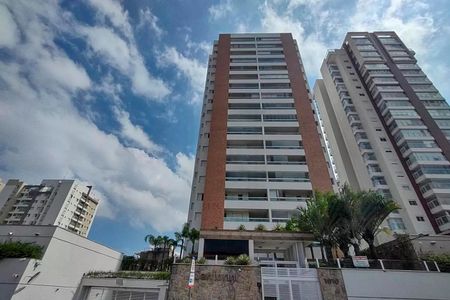 Apartamento à venda com 130m², 3 quartos e 2 vagasFachada