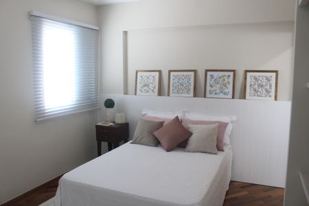 Apartamento à venda com 130m², 3 quartos e 2 vagasSuíte 1