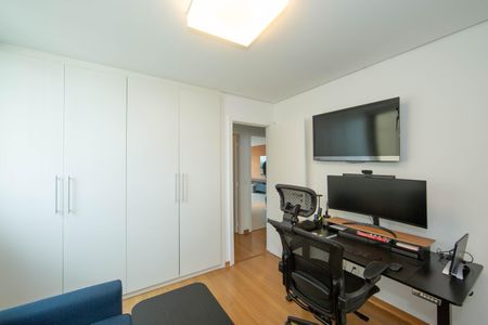 Apartamento à venda com 90m², 2 quartos e 2 vagasQUARTO1