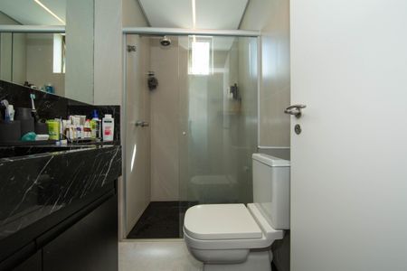 Apartamento à venda com 90m², 2 quartos e 2 vagasBANHEIRO2