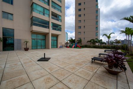 Apartamento à venda com 90m², 2 quartos e 2 vagasAREA LIVRE