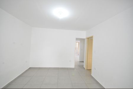 Casa à venda com 132m², 2 quartos e 2 vagasSala