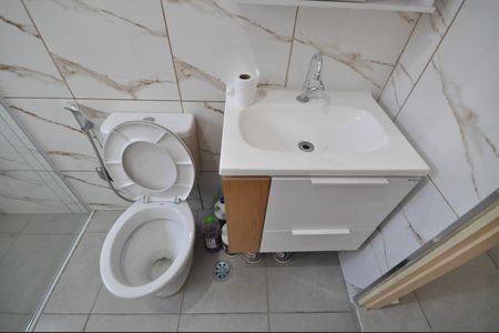 Casa para alugar com 132m², 2 quartos e 2 vagasBanheiro