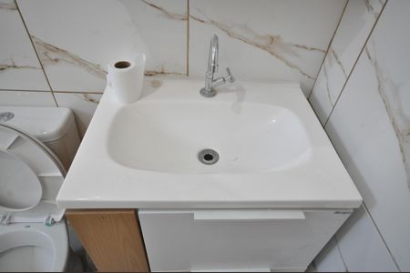 Casa à venda com 132m², 2 quartos e 2 vagasBanheiro