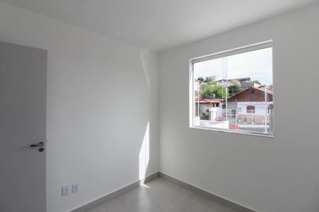 Casa à venda com 110m², 2 quartos e 1 vaga Casa à venda com 110m², 2 quartos e 1 vagaQuarto 1