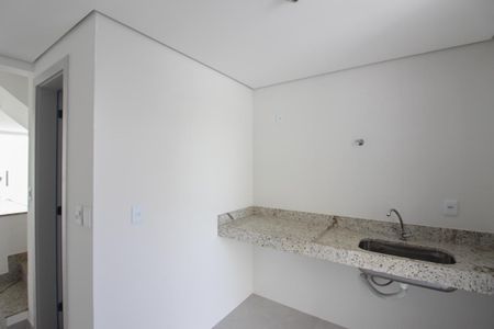 Casa à venda com 110m², 2 quartos e 1 vaga Casa à venda com 110m², 2 quartos e 1 vagaCozinha