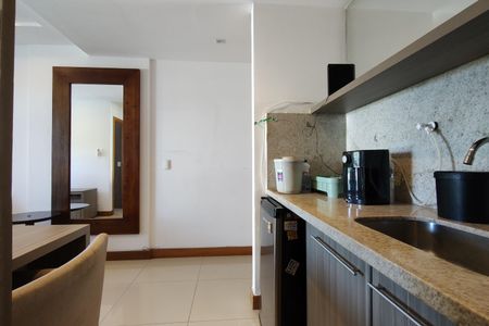 Apartamento para alugar com 40m², 1 quarto e 1 vagaCozinha - Armários