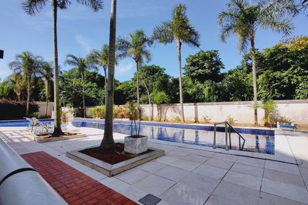 Apartamento para alugar com 40m², 1 quarto e 1 vagaÁrea comum - Piscina