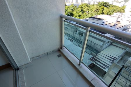 Apartamento para alugar com 40m², 1 quarto e 1 vagaVaranda