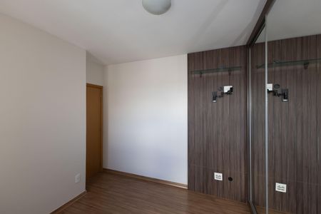 Suíte 1 de apartamento para alugar com 2 quartos, 68m² em Vila da Serra, Nova Lima