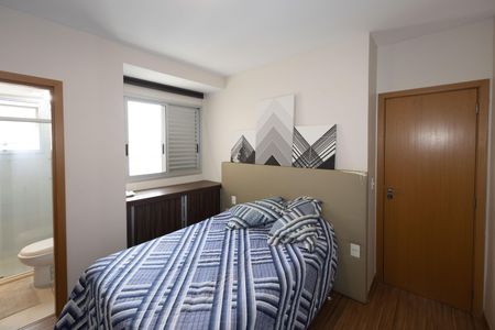 Apartamento para alugar com 68m², 2 quartos e 2 vagas Apartamento para alugar com 68m², 2 quartos e 2 vagasSuíte 1