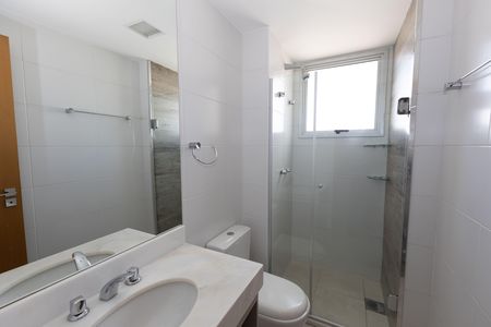 Apartamento à venda com 68m², 2 quartos e 2 vagasBanheiro 1