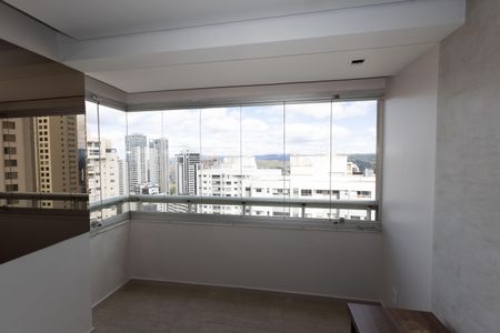 Varanda da Sala 1 de apartamento para alugar com 2 quartos, 68m² em Vila da Serra, Nova Lima