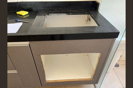 Apartamento para alugar com 75m², 3 quartos e 1 vagaQuarto