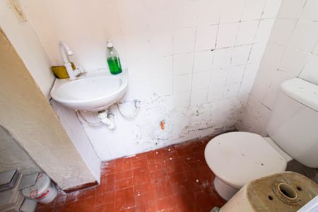 Casa à venda com 110m², 2 quartos e sem vagaBanheiro de serviço