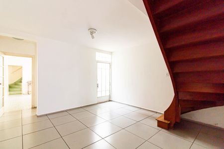 Sala de casa à venda com 2 quartos, 110m² em Perdizes, São Paulo