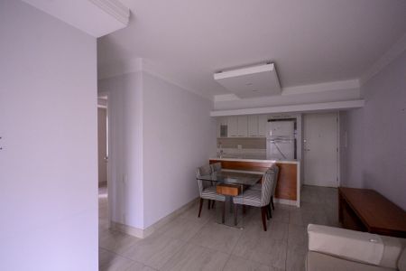 Apartamento à venda com 65m², 2 quartos e 2 vagas Apartamento à venda com 65m², 2 quartos e 2 vagasSala