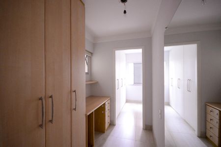 Apartamento à venda com 65m², 2 quartos e 2 vagas Apartamento à venda com 65m², 2 quartos e 2 vagasEscritório