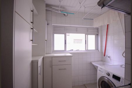Apartamento à venda com 65m², 2 quartos e 2 vagas Apartamento à venda com 65m², 2 quartos e 2 vagasCozinha/Área de Serviço