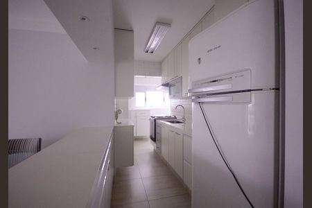 Apartamento à venda com 65m², 2 quartos e 2 vagas Apartamento à venda com 65m², 2 quartos e 2 vagasCozinha/Área de Serviço