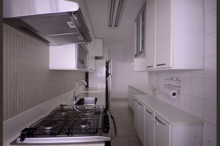 Apartamento à venda com 65m², 2 quartos e 2 vagas Apartamento à venda com 65m², 2 quartos e 2 vagasCozinha/Área de Serviço
