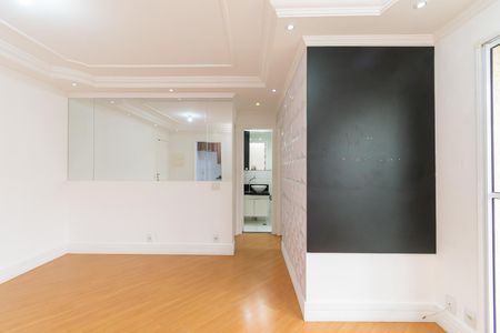 Sala de apartamento para alugar com 2 quartos, 54m² em Sítio da Figueira, São Paulo