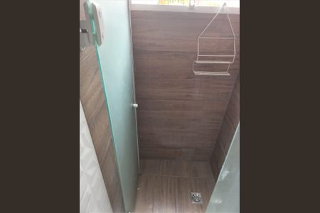 Apartamento para alugar com 49m², 2 quartos e sem vagaBanheiro