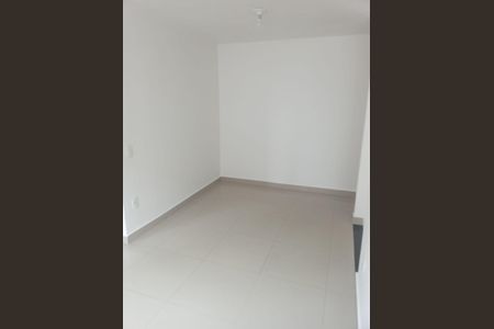 Sala de apartamento para alugar com 2 quartos, 49m² em Santa Cruz, Rio de Janeiro