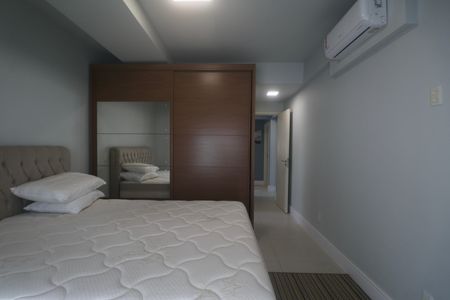 Apartamento para alugar com 101m², 3 quartos e 2 vagas Apartamento para alugar com 101m², 3 quartos e 2 vagasSuíte