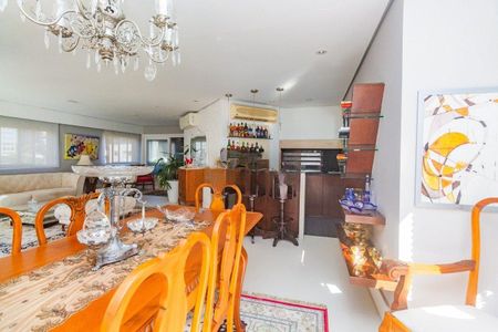 Sala de apartamento para alugar com 3 quartos, 251m² em Petrópolis, Porto Alegre