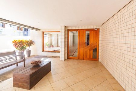 Apartamento para alugar com 251m², 3 quartos e 5 vagasÁrea Comum 