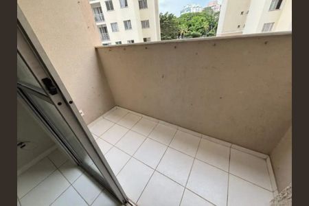 Apartamento para alugar com 69m², 2 quartos e 1 vaga