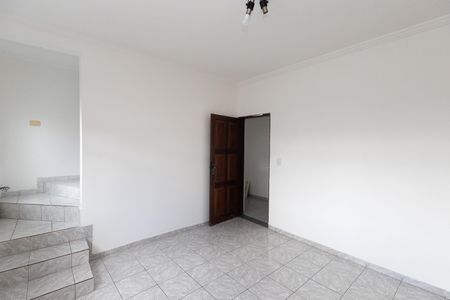  Sala  de casa para alugar com 3 quartos, 100m² em Jardim Joana D’arc, São Paulo