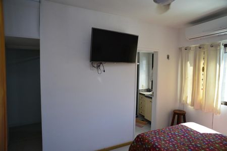 Apartamento à venda com 84m², 2 quartos e 2 vagas Apartamento à venda com 84m², 2 quartos e 2 vagasSuíte