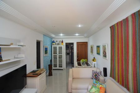 Apartamento à venda com 84m², 2 quartos e 2 vagas Apartamento à venda com 84m², 2 quartos e 2 vagasSala