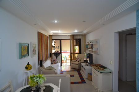 Apartamento à venda com 84m², 2 quartos e 2 vagas Apartamento à venda com 84m², 2 quartos e 2 vagasSala