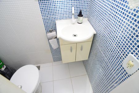 Apartamento à venda com 84m², 2 quartos e 2 vagas Apartamento à venda com 84m², 2 quartos e 2 vagasBanheiro Escritório