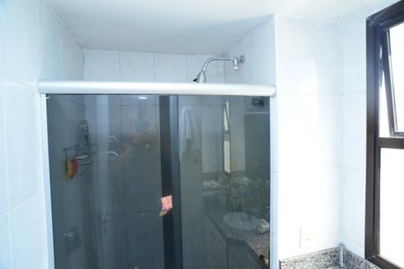 Apartamento à venda com 84m², 2 quartos e 2 vagas Apartamento à venda com 84m², 2 quartos e 2 vagasBanheiro Suíte