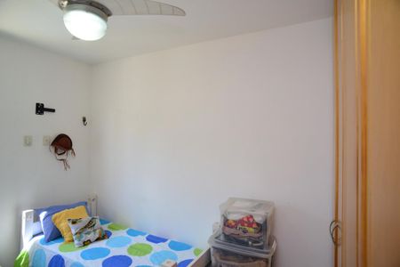 Apartamento à venda com 84m², 2 quartos e 2 vagas Apartamento à venda com 84m², 2 quartos e 2 vagasQuarto