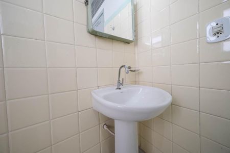 Casa para alugar com 80m², 2 quartos e sem vagaBanheiro