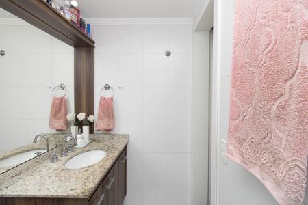 Apartamento à venda com 69m², 2 quartos e 1 vagaBanheiro da Suíte