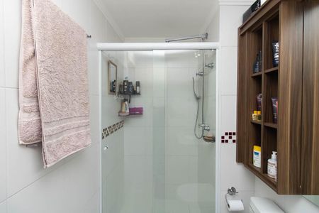 Apartamento à venda com 69m², 2 quartos e 1 vagaBanheiro Social