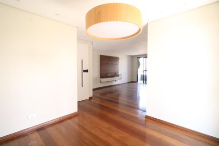 Apartamento para alugar com 98m², 3 quartos e 2 vagas Apartamento para alugar com 98m², 3 quartos e 2 vagasSala