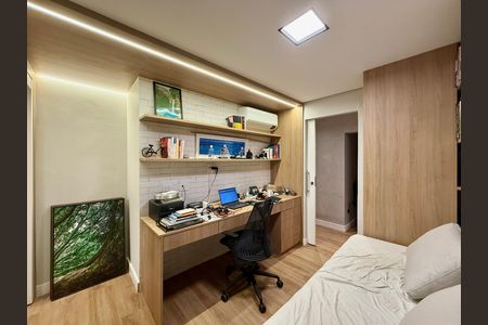 Apartamento à venda com 125m², 3 quartos e 2 vagasSuíte 1