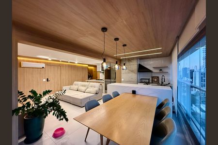 Apartamento à venda com 125m², 3 quartos e 2 vagasVaranda da Sala 