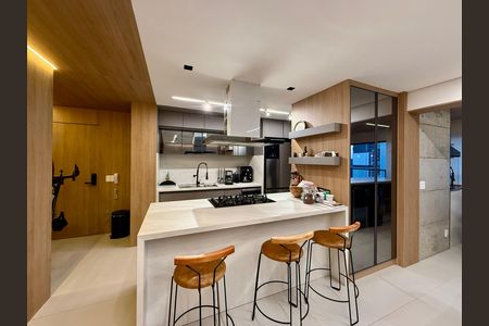 Apartamento à venda com 125m², 3 quartos e 2 vagasCozinha 