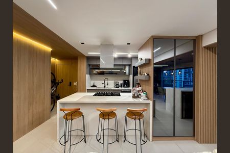 Apartamento à venda com 125m², 3 quartos e 2 vagasCozinha